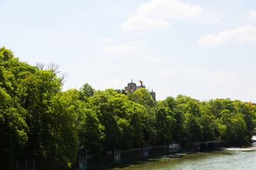 Blick von der Luitpoldbrücke in münchen