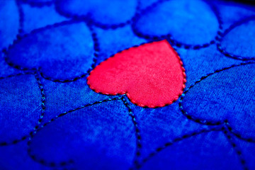 Not like everyone Red hotter heart of among blue cold hearts Love and indifference, dislike...