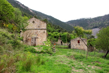 Fototapeta na wymiar Mirteto, abandoned monastic village in the Pisan mountains above Asciano