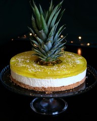 cheesecake pineapple coconut