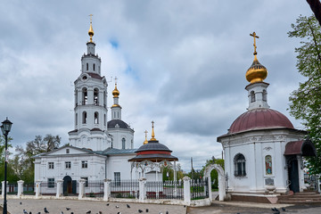 Fototapeta na wymiar Russia. Orel city. Epiphany Cathedral