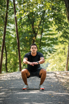 Man doing workout in the park