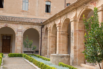 Fototapeta na wymiar Abbaye de Lagrasse, Corbières, Aude