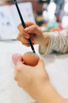Woman preparing easter in the workshop