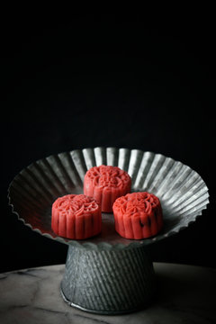 Red snowskin mooncakes