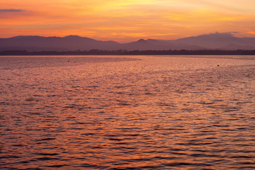 Obraz premium Sun rise in the morning