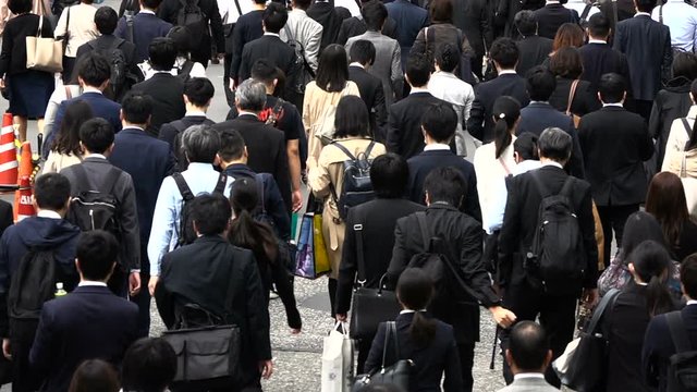 東京　通勤　スーパースローモーション　8倍速　春　5月