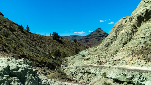 Oregon John Day Fossil Beds National Monument - Painted Hills Blue Basin Unit 