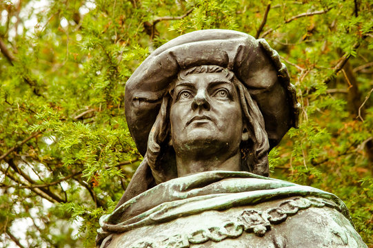 Denkmal Kurfuerst Friedrich I. auf der Burg in Tangermuende Altmark Sachsen Anhalt Germany