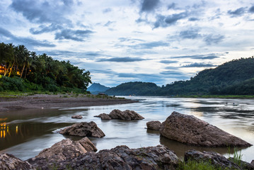 Fototapeta na wymiar coast of the mekong river