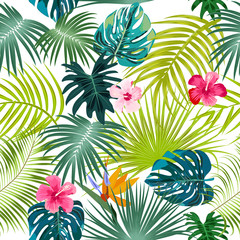 Tropical jungle palm leaves seamless pattern