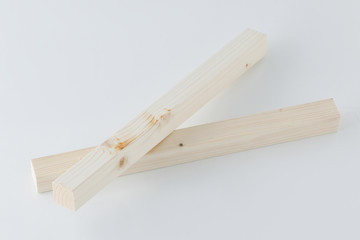 白背景に木の木材大工diy手作り建物