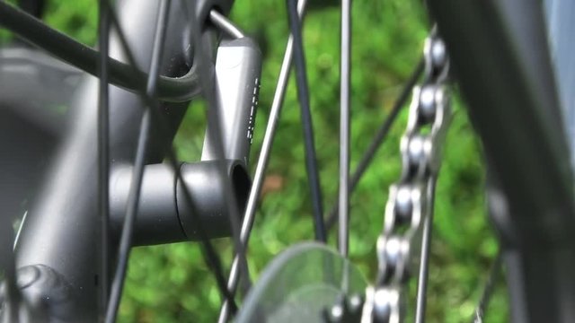 e-Bike speed sensor rear wheel, 3 spins passing by