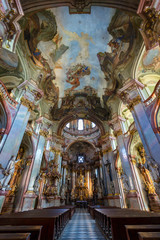 Fototapeta na wymiar St. Nicholas Church, Prague