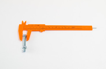 Measure diameter with vernier caliper