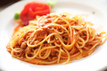 Spaghetti bolognese , Spaghetti with tomato sauce top with cheese , Italian Food