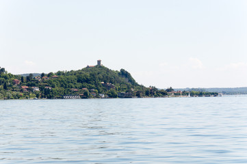 Naklejka premium Sunny day on the Lake Maggiore, northern Italy