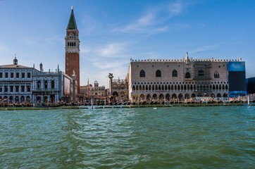 Fototapeta na wymiar A view of the Doge's Palace and St Mark's Campanile, Venice