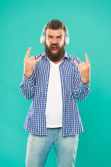 Heavy metal and hard rock. Streaming music sites. Wireless technology. User friendly interface and...