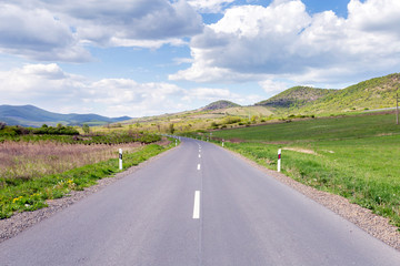 Fototapeta premium Empty road in the Zemplen