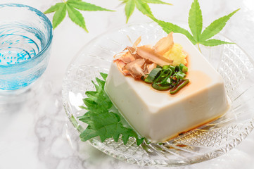 夏の味覚　冷や奴