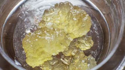 One Gram of THCA Crystals In Terpene Sauce