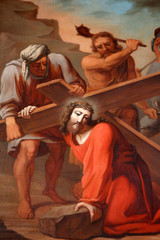 JŽsus tombe pour la premire fois sous le poids de la croix. Chemin de croix. Station III. Eglise Saint-Nicolas de VŽroce..