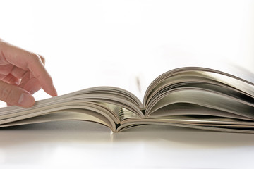 雑誌　カタログ　資料 イメージ