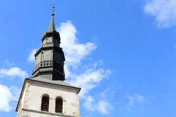 Fototapeta na wymiar Eglise Saint-Gervais-et-Protais. Saint-Gervais-les-Bains. Alpes Françaises. / Saint-Gervais-et-Protais Church. Saint-Gervais-les-Bains. French Alps.