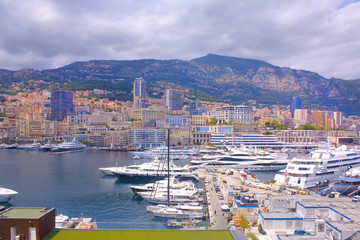 Fototapeta na wymiar View of the port and residential area of the Principality of Monaco