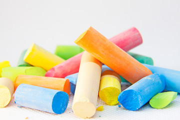pile of chalk pens