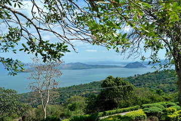 Fototapeta premium skyline view around Tagaytay city Hightland at the day, Philippines