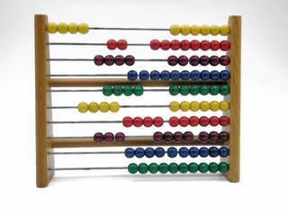 Rechenmaschine mit Holzkugeln für Kinder 