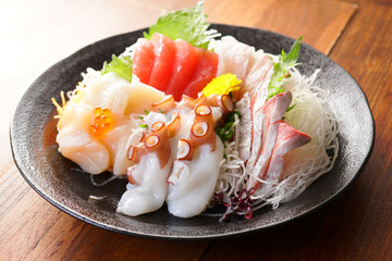 刺身盛り合わせ