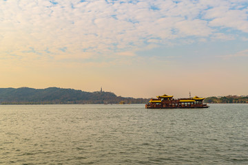 Fototapeta premium Touristic Boat, West Lake, Hangzhou, China