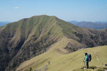 Fototapeta premium 大きな山と