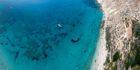 Panorámica aérea de la playa de San Pedro, Cabo de Gata, Almería - obrazy, fototapety, plakaty