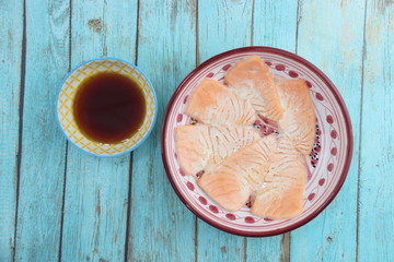Tataki de saumon et sauce soja