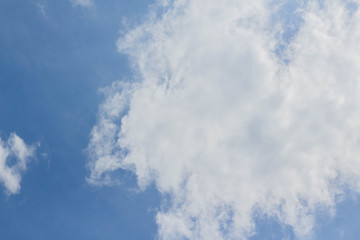 Obraz premium blue sky and cumulus clouds