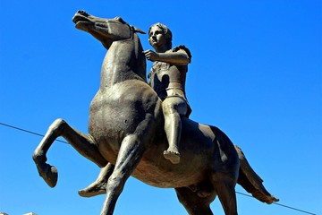 Obraz premium Statue of Alexander the Great in Athens, Greece
