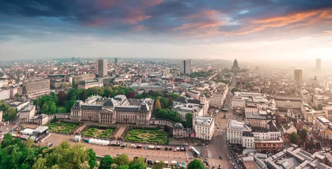 Raamstickers Panoramisch luchtfoto van het Koninklijk Paleis Brussel, België © LALSSTOCK