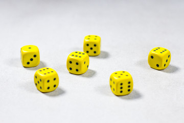 Dice and dices