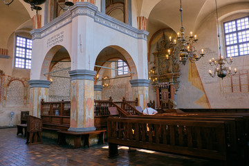 Fototapeta na wymiar Tykocin Synagogue interior