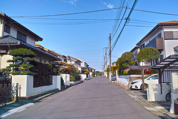 日本の郊外の閑静な住宅街