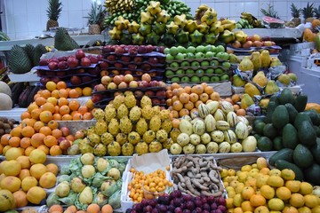 Fresh fruit at the farmer’s market 