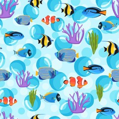 Obraz premium Fish underwater with bubbles. Undersea seamless pattern.
