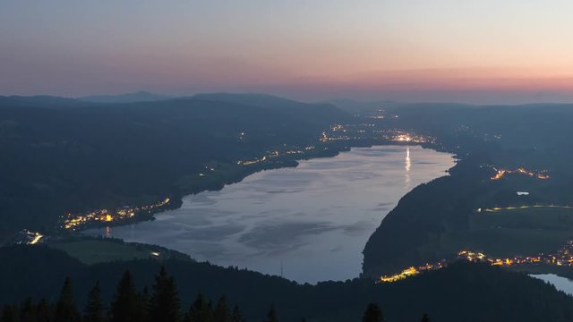 Timelapse de la Vall&eacute;e de Joux depuis la Dent de Vaulion.