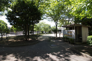 東京の下町にあるどこか風情のある公園