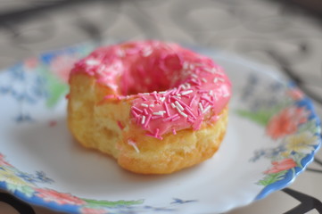 donut with icing