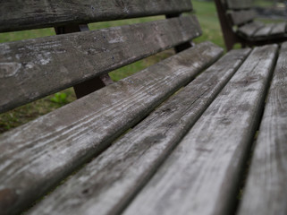 Obraz na płótnie Canvas old wooden bench